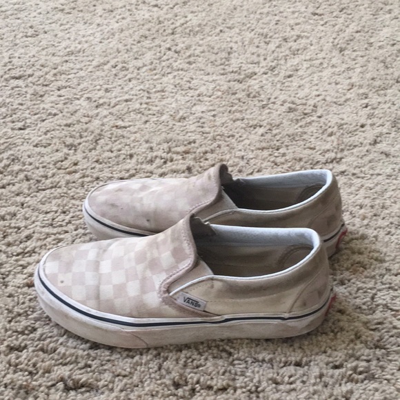 Vans Shoes - Vans checkered white and pink slip on’s